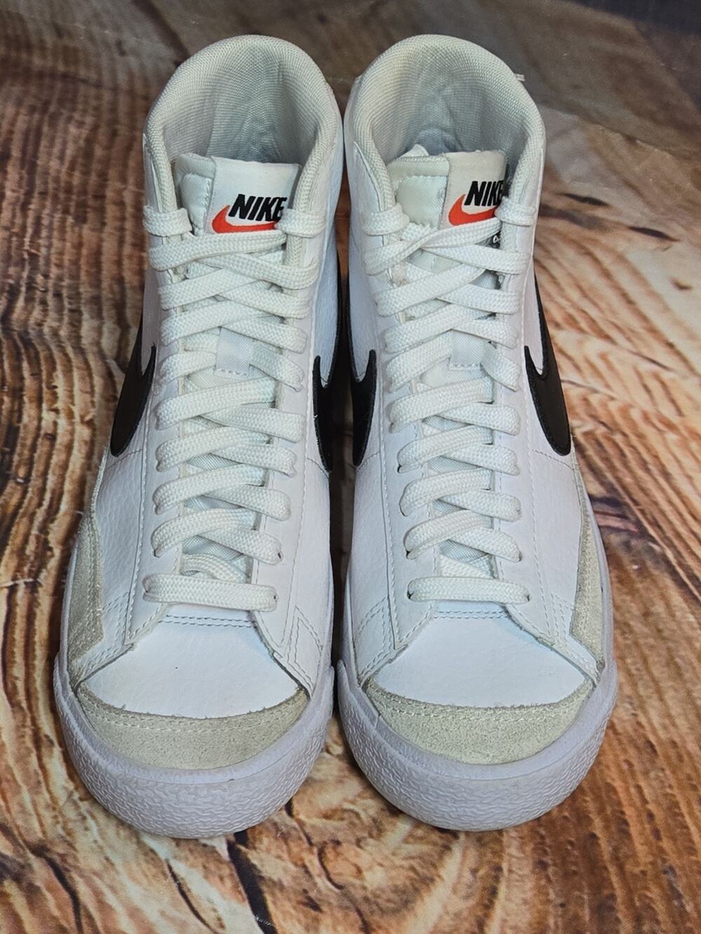 Nike Blazer Mid 77 White Black High Top Sneakers Youth Size 4.5Y DA4086-100